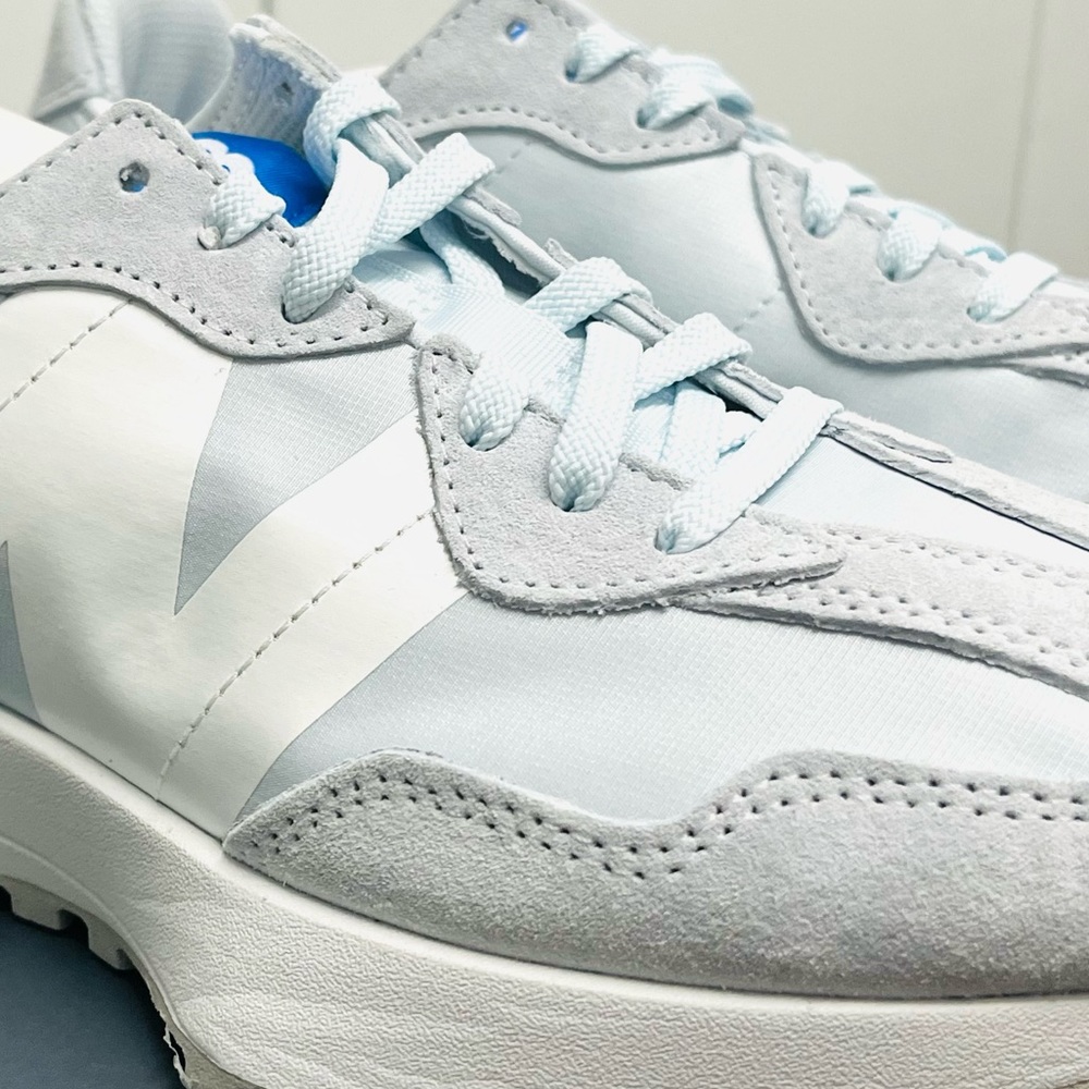 New Balance 327 Casual Women's Sneakers Shoes various sizes Light Sky Blue - Picture 15 of 15
